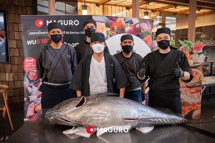 MAGURO จัดอีเว้นท์โชว์แล่ปลาทูน่ายักษ์ เมนูพิเศษ ตลอดงานขอบคุณลูกค้า ตอกย้ำ “วัฒนธรรมแห่งการให้มากกว่าที่ขอ” ฉลองเปิดสาขาที่ 11 ณ ศูนย์การค้า เดอะไนน์ เซ็นเตอร์ พระราม 9